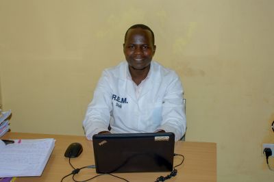Jechonia Awiti